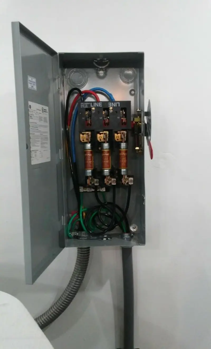 Three-phase disconnect switch installed for Electrical Wiring & Rewiring in Temple